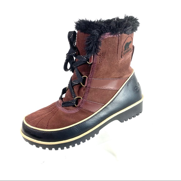 little burgundy winter boots